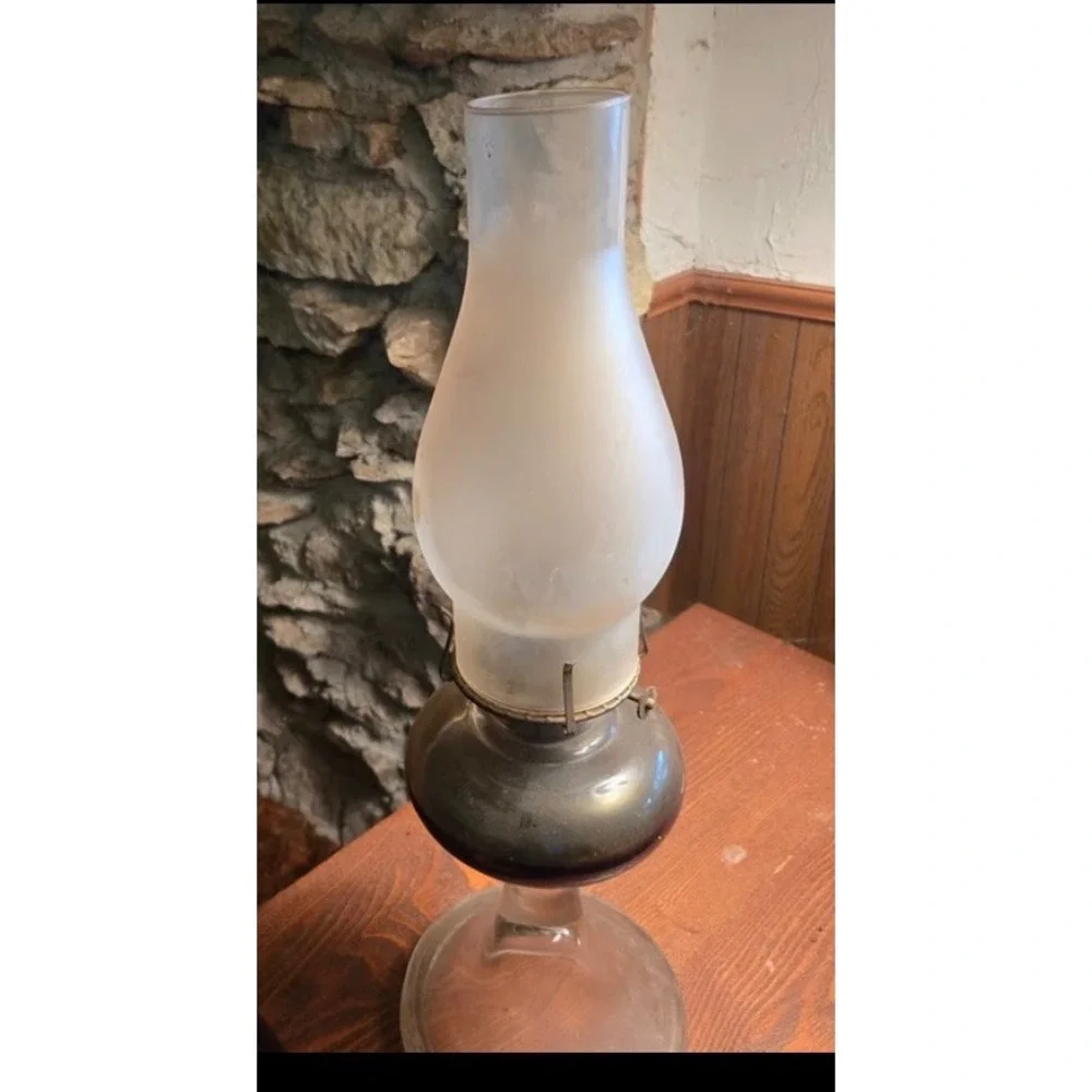 Vintage Clear Glass Oil Lamp Frosted Chimney Kerosene Lantern Farmhouse Decor